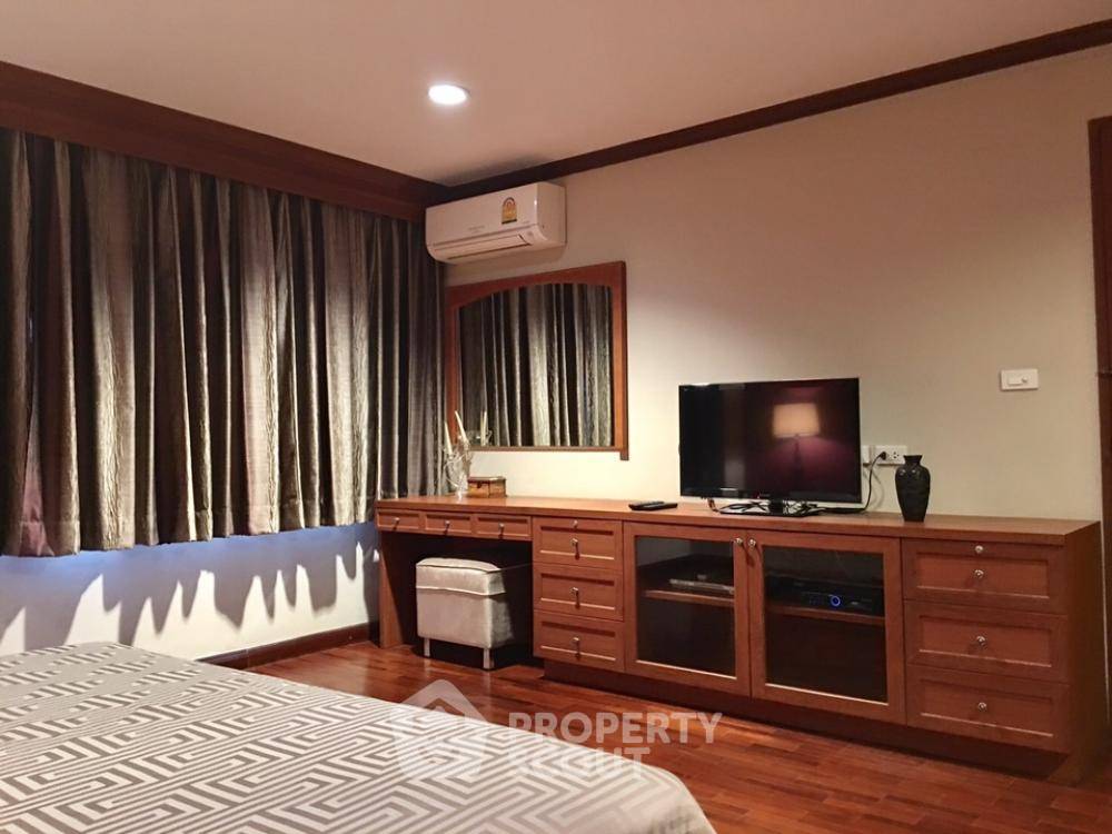 picture 1-BR Condo at Lake Avenue Sukhumvit 16 near BTS Asok (ID 627066) - 8/16