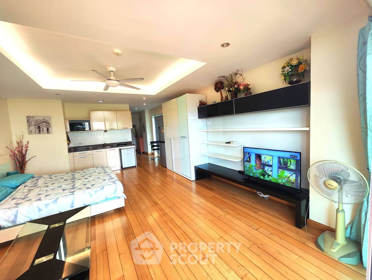 รูป คอนโด 1-ห้องนอน ที่ เอมเมอรอลด์ พาเลซ คอนโดมีเนียม ใกล้ ถนนพระตำหนัก พัทยา (ID 1145127) - รูปที่ 5/13