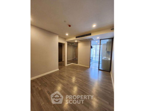 1-BR Condo at The Room Sathorn near BTS Saint Louis (ID 2143487)