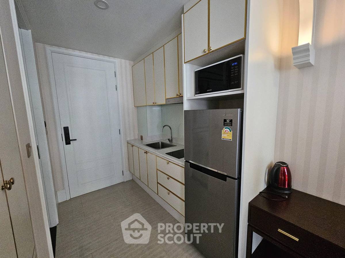 picture Studio Condo at Grand Florida Beachfront Pattaya close to Pattaya (ID 1883229) - 3/6