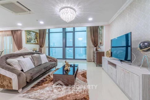 ดูเพล็กซ์ 3-ห้องนอน ที่ ดุสิต แกรนด์ คอนโด วิว ใกล้ หาดจอมเทียน (ID 1528548)