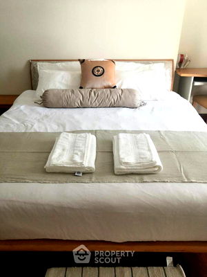 Condos for sale Asoke Road : 2-BR Condo at Asoke Place near MRT Sukhumvit (ID 595205)