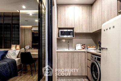 Condos for sale : 1-BR Condo At Modiz Sukhumvit 50, 300m to BTS On Nut (ID 565777)