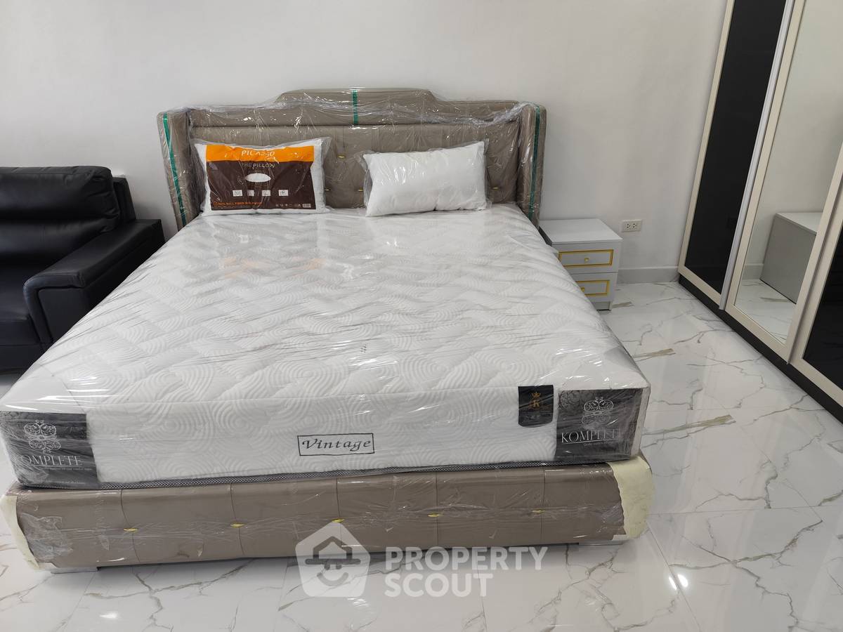 picture 1-BR Condo at View Talay 5 Condominium Jomtien close to Jomtien Beach (ID 2137179) - 2/10