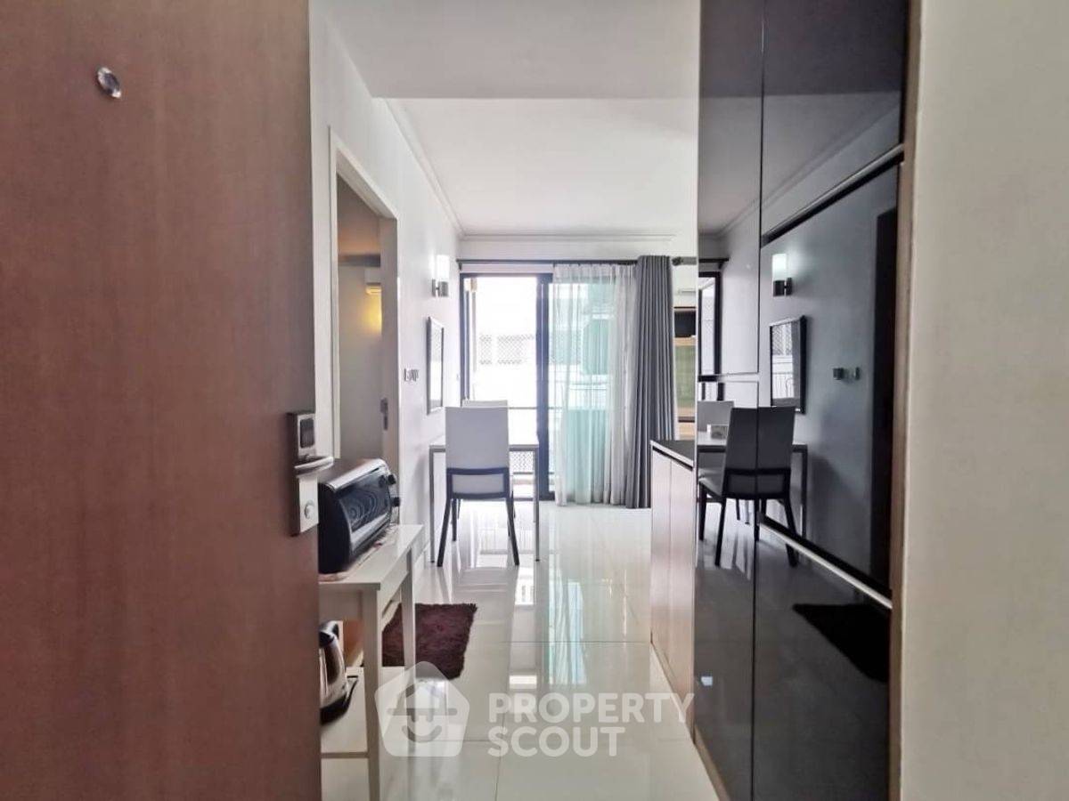 picture 1-BR Condo at Le Cote Sukhumvit 14 near BTS Asok (ID 2103677) - 9/11