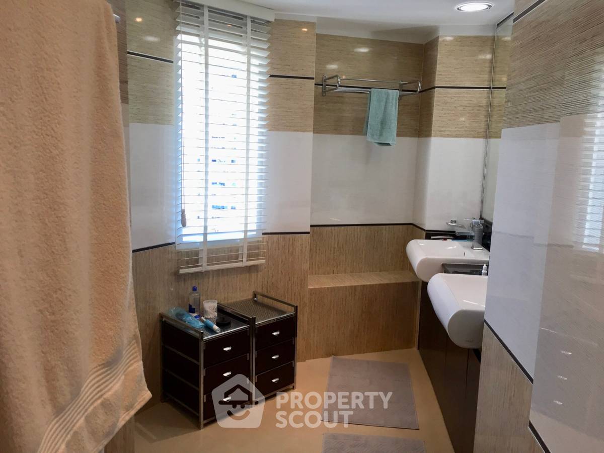 picture 4-BR Condo at Kallista Mansion near ARL Makkasan (ID 515567) - 24/33