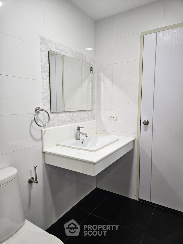 picture 1-BR Condo at D 65 Condominium near BTS Ekkamai (ID 2079102) - 7/9