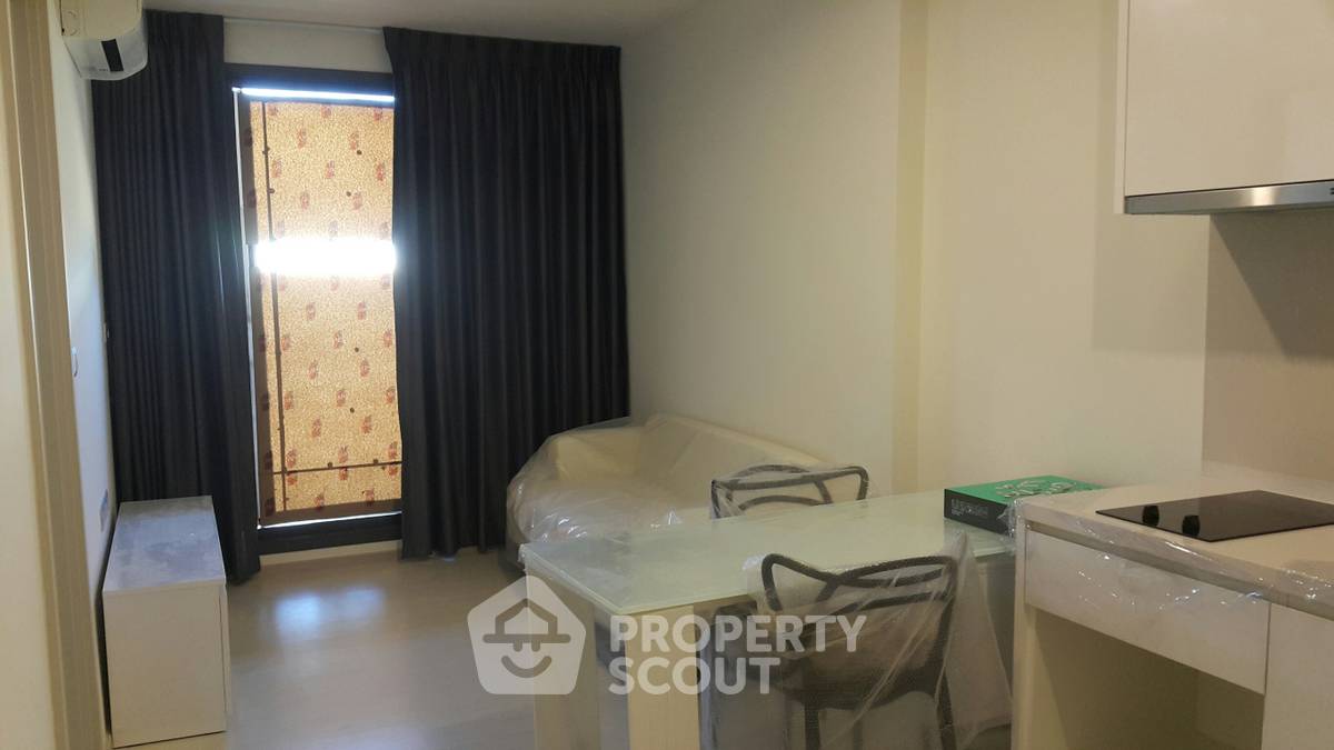 รูป คอนโด 1-ห้องนอน ที่ ริทึ่ม สุขุมวิท42 ใกล้ BTS เอกมัย (ID 882752) - รูปที่ 1/5
