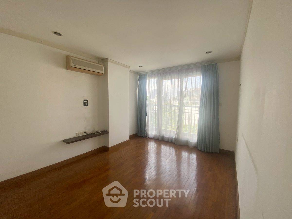 picture 3-BR Condo at Baan Siri Sathorn Suanplu Condominium close to Naradhiwas Rajanagarindra (ID 2088213) - 27/48