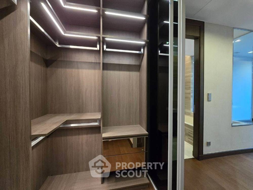 picture 2-BR Condo at Q1 Sukhumvit near BTS Nana (ID 1987674) - 2/13
