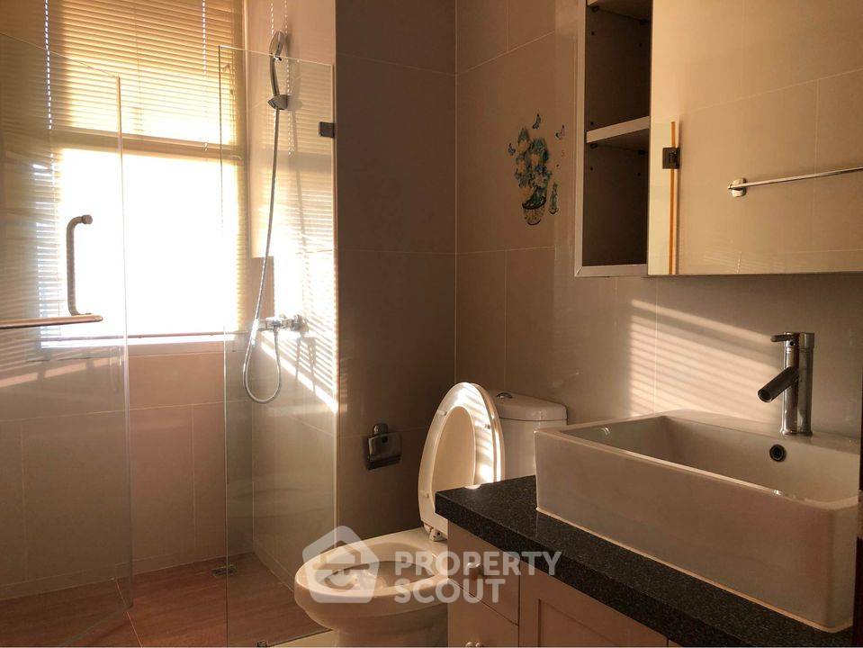 รูป คอนโด 1-ห้องนอน ที่ วิลล่า สาทร ใกล้ BTS กรุงธนบุรี (ID 698453) - รูปที่ 4/7