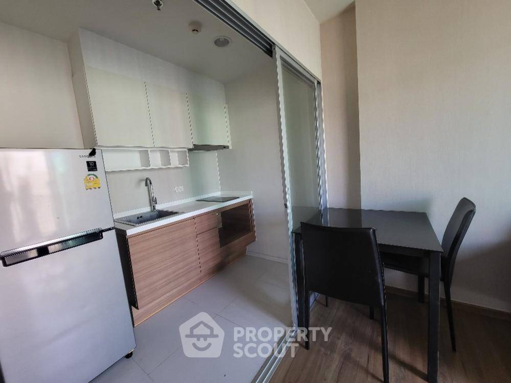 รูป คอนโด 1-ห้องนอน ที่ ฟิวส์ จันทร์-สาทร ใกล้ BTS สุรศักดิ์ (ID 827639) - รูปที่ 8/30