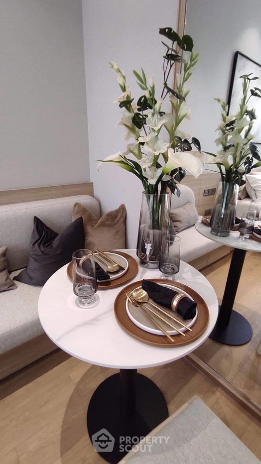 picture 1-BR Condo at 28 Chidlom near BTS Chit Lom (ID 2083493) - 7/12