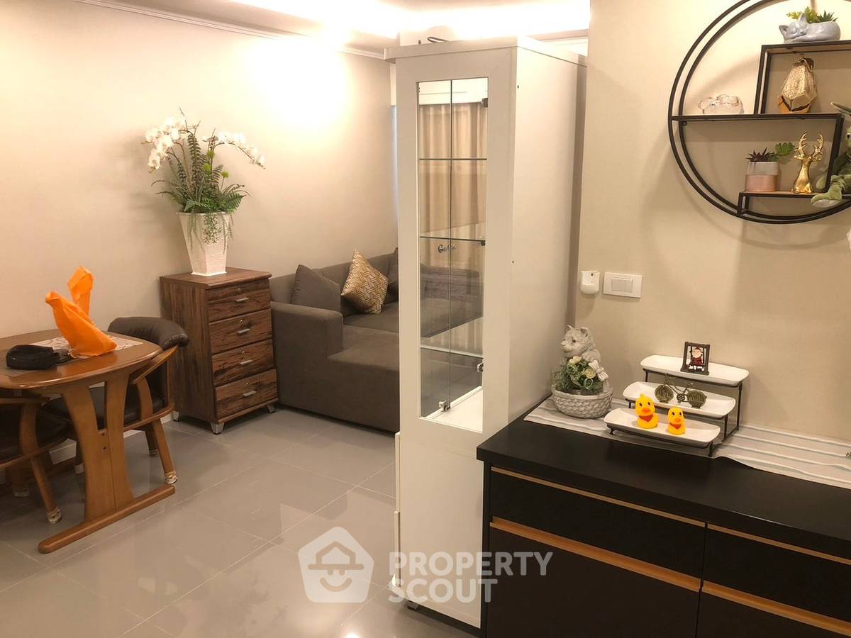 picture 1-BR Condo at The Orient Resort & Spa close to Pattaya (ID 2147640) - 2/14