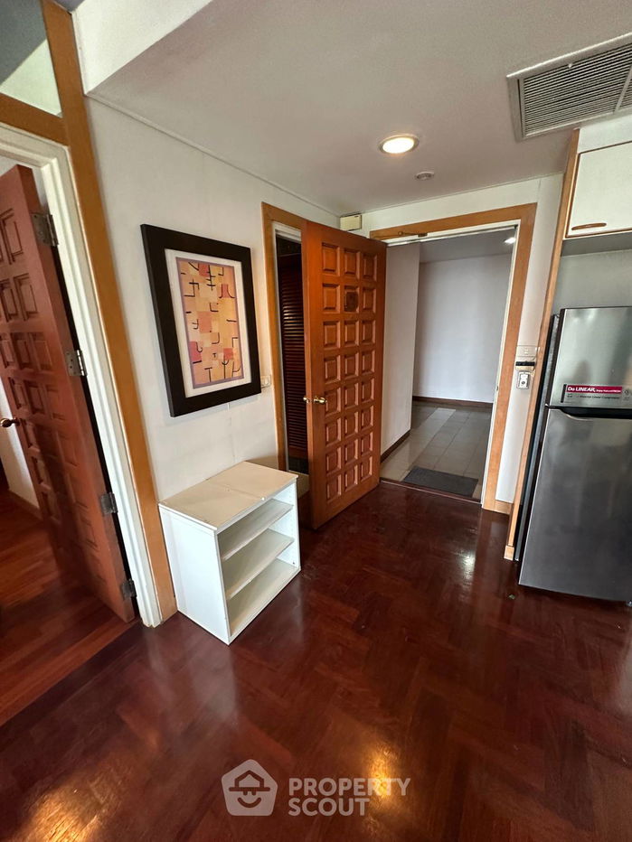 picture 1-BR Condo at Baan Somthavil Condominium near BTS Ratchadamri (ID 1556718) - 3/9