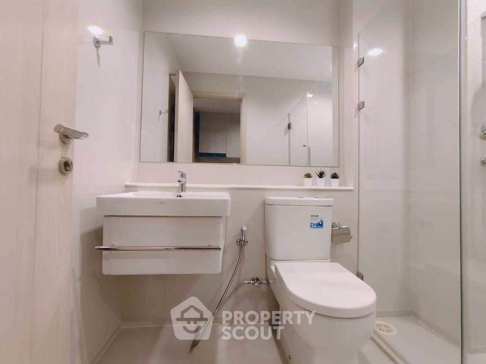 picture 1-BR Condo at Life One Wireless near BTS Phloen Chit (ID 372612) - 14/16