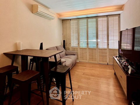 2-BR Condo at Via 31 near MRT Sukhumvit (ID 2095859)