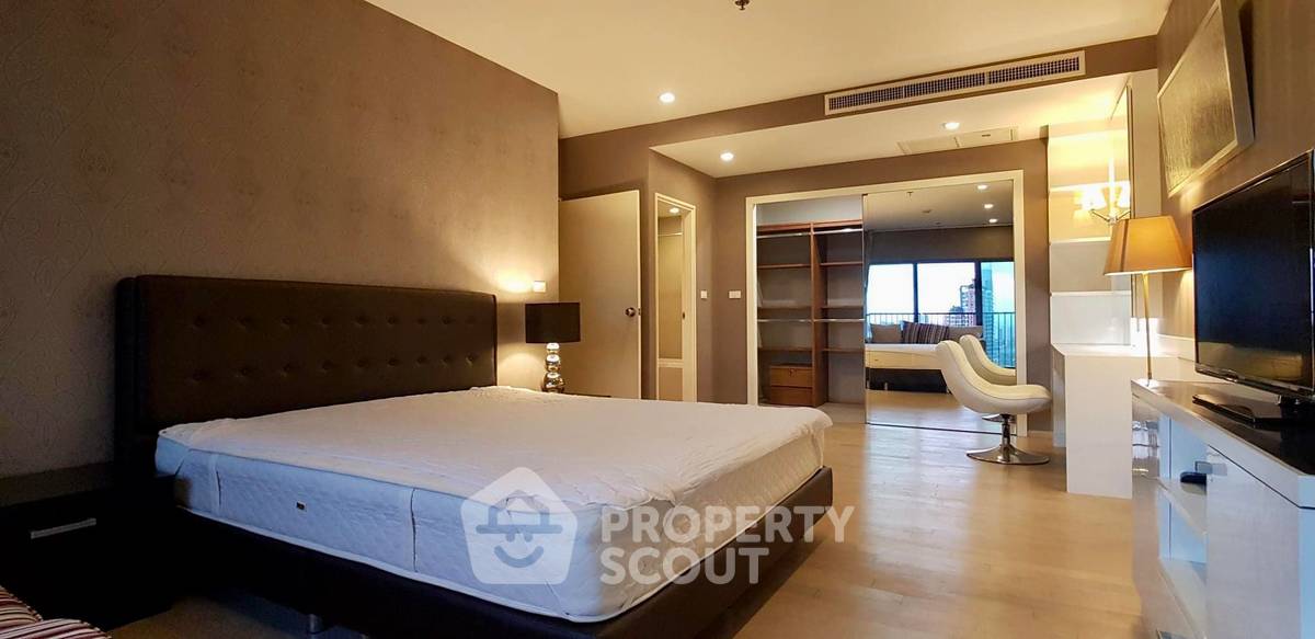 picture 3-BR Condo at Noble Remix near BTS Thong Lor (ID 1395591) - 10/19
