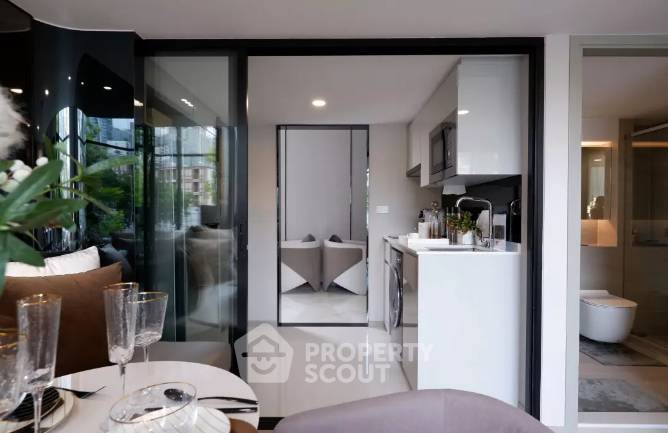 picture 1-BR Condo at KnightsBridge Space Sukhumvit-Rama4 near BTS Phra Khanong (ID 1385273) - 2/11