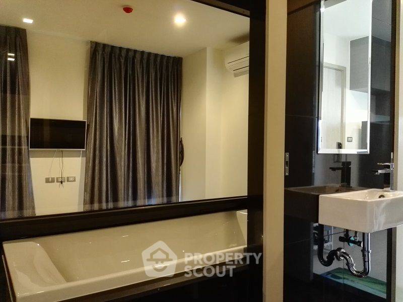 รูป คอนโด 1-ห้องนอน ที่ ริทึ่ม สุขุมวิท 36-38 ใกล้ BTS ทองหล่อ (ID 718108) - รูปที่ 7/7