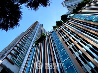 Condos for sale : 1-BR Condo at Circle Condominium near MRT Phetchaburi (ID 882529)