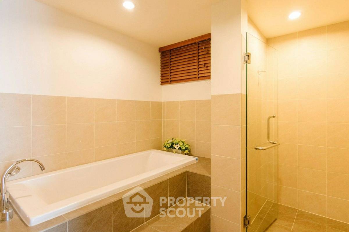 รูป คอนโด 2-ห้องนอน ที่ ซีริดจ์หัวหิน ใกล้ เมมโมรี่ เฮาส์ คาเฟ่ หัวหิน (ID 1438579) - รูปที่ 10/13