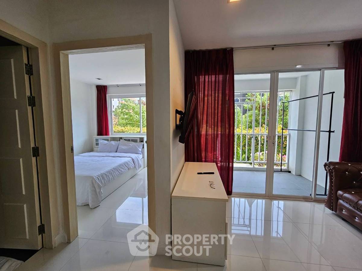 picture 1-BR Condo at Nordic Terrace Pratumnak close to Phratamnak (ID 1803456) - 2/8