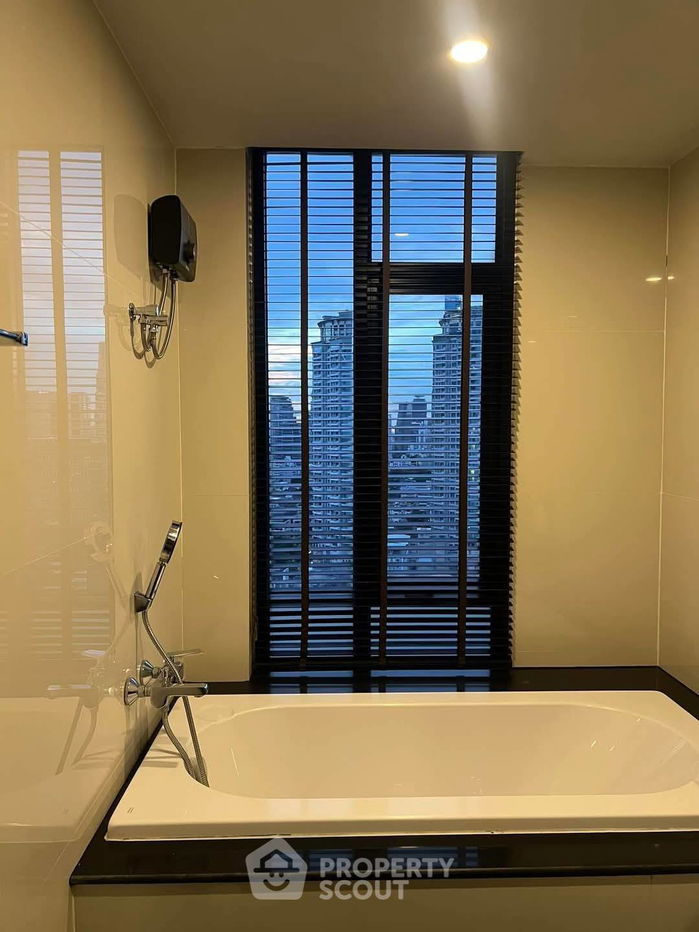 picture 1-BR Condo at Bangkok Horizon Sathorn near BTS Saint Louis (ID 2037319) - 8/10