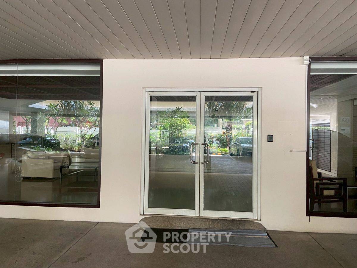 picture 3-BR Condo at Baan Siri Sathorn Suanplu Condominium close to Naradhiwas Rajanagarindra (ID 2088213) - 13/48