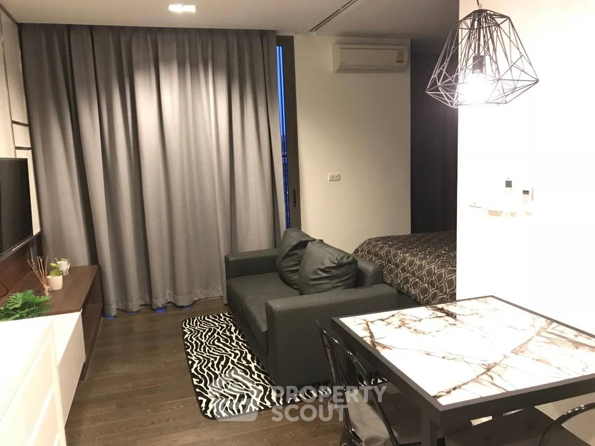 picture 1-BR Condo at Nara 9 Sathorn-Narathiwas near BTS Saint Louis (ID 2006837) - 13/19