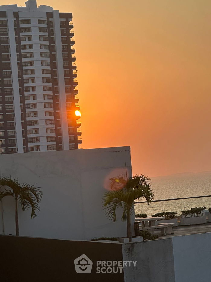 picture Studio Condo at Cosy Beach View close to Phratamnak (ID 1450923) - 6/6