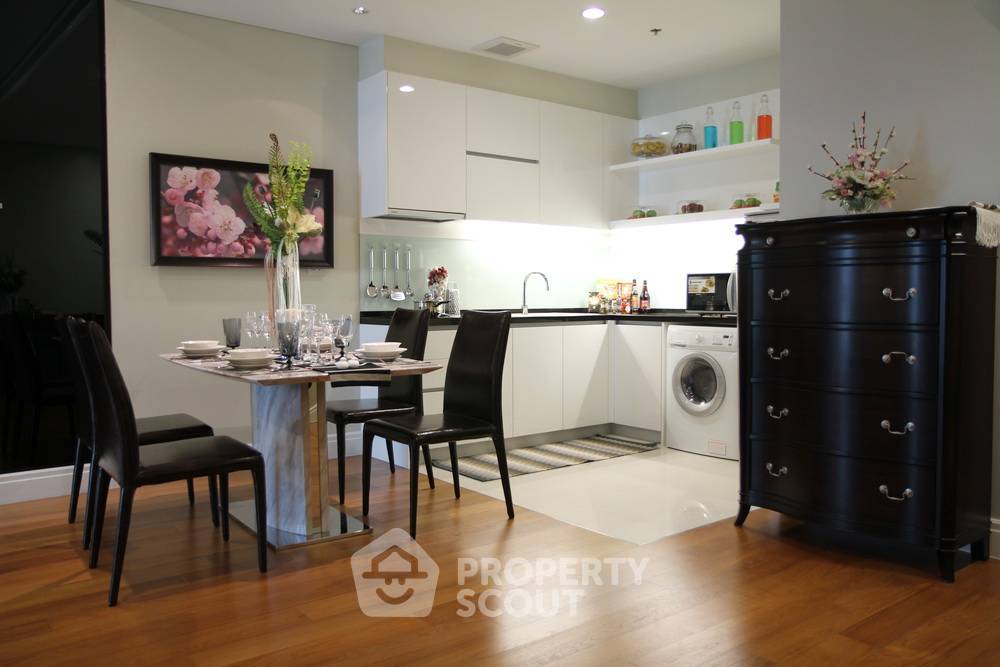picture 15th-Floor 1-BR At Bright Sukhumvit 24 Condominium Near BTS Phrom Phong (ID 2111877) - 9/17