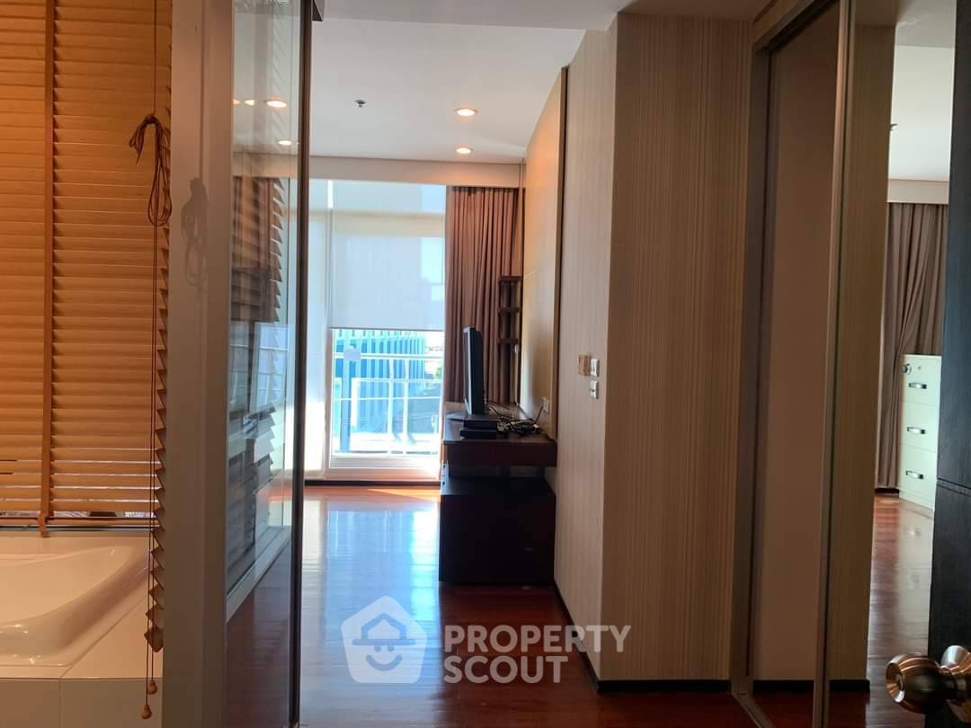 picture 2-BR Condo at The Height Condominium close to Thong Lo (ID 1481366) - 4/9