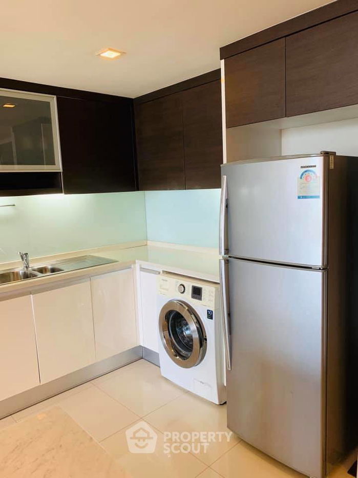 picture 2-BR Condo at Sathon Heritage Residences near BTS Chong Nonsi (ID 467503) - 5/13