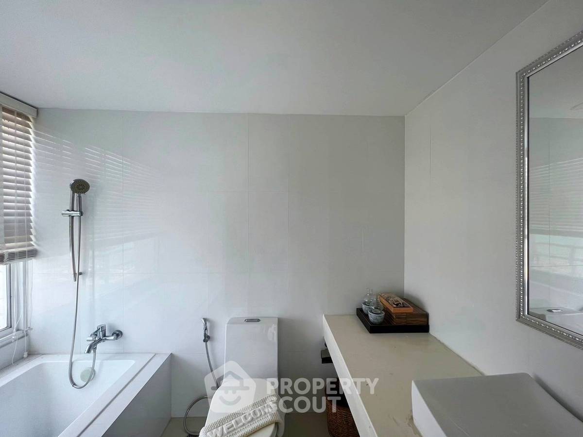 picture 2-BR Condo at Santorini (Huahin Cliff View) close to Eureka Beach Cafe Hua-Hin (ID 2115204) - 4/9