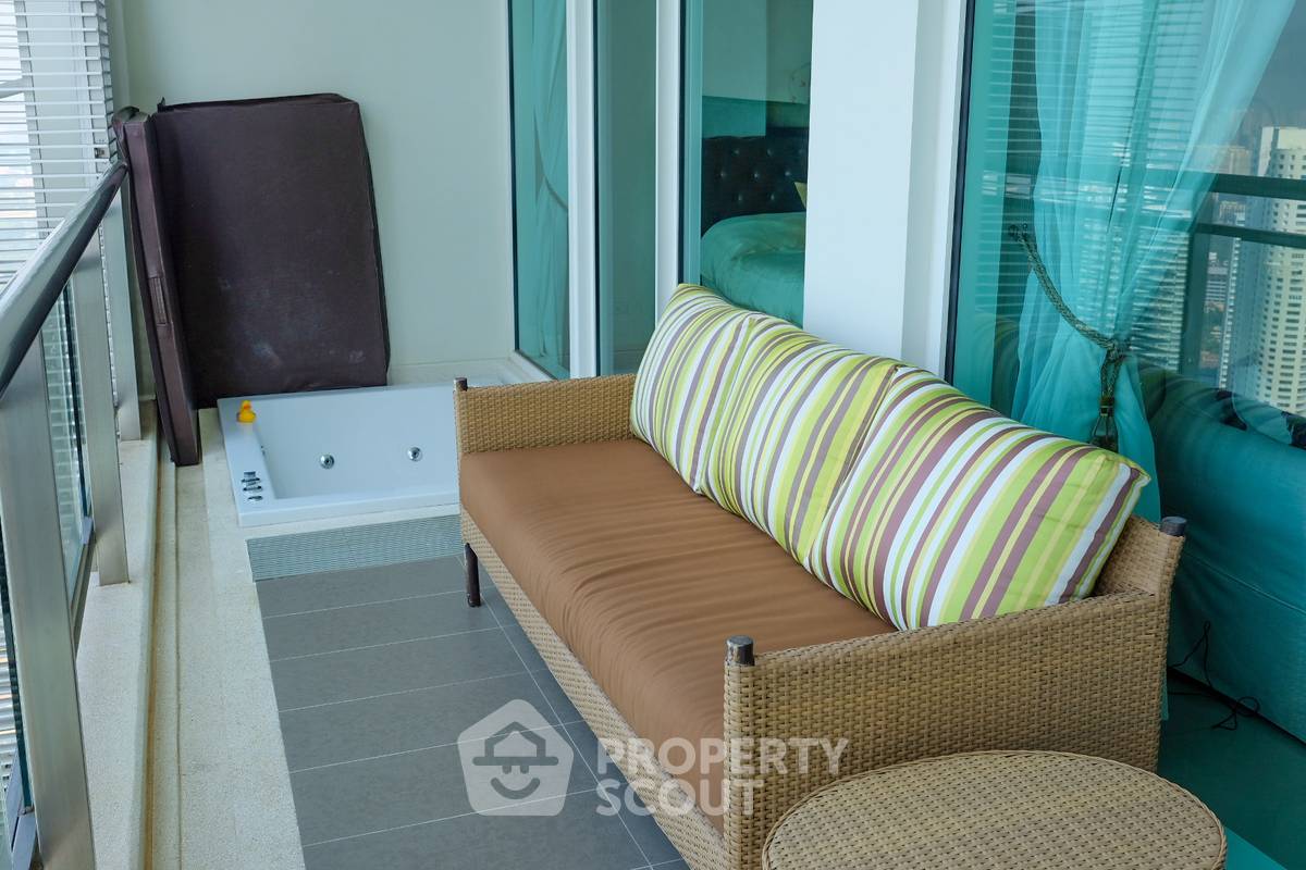 รูป คอนโด 1-ห้องนอน ที่ รีเฟล็คชั่น จอมเทียน บีช พัทยา ใกล้ เมืองพัทยา (ID 2136862) - รูปที่ 25/30