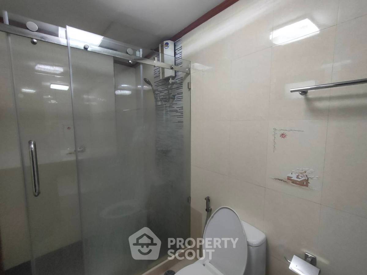 รูป คอนโด 3-ห้องนอน ที่ ฟิฟตี้ฟิฟท์ ทาวเวอร์ คอนโดมิเนียม ใกล้ BTS ทองหล่อ (ID 1517868) - รูปที่ 7/16