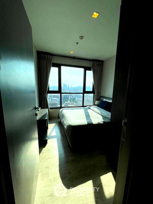 Condos for rent Central Pattaya Road : 1-BR Condo at The Base Central Pattaya close to Pattaya Klang (ID 894187)