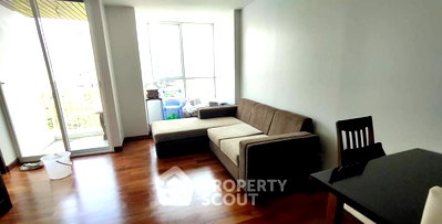 Condos for rent : 2-BR Urbana Langsuan Condominium Near BTS Ratchadamri (ID 2150103)