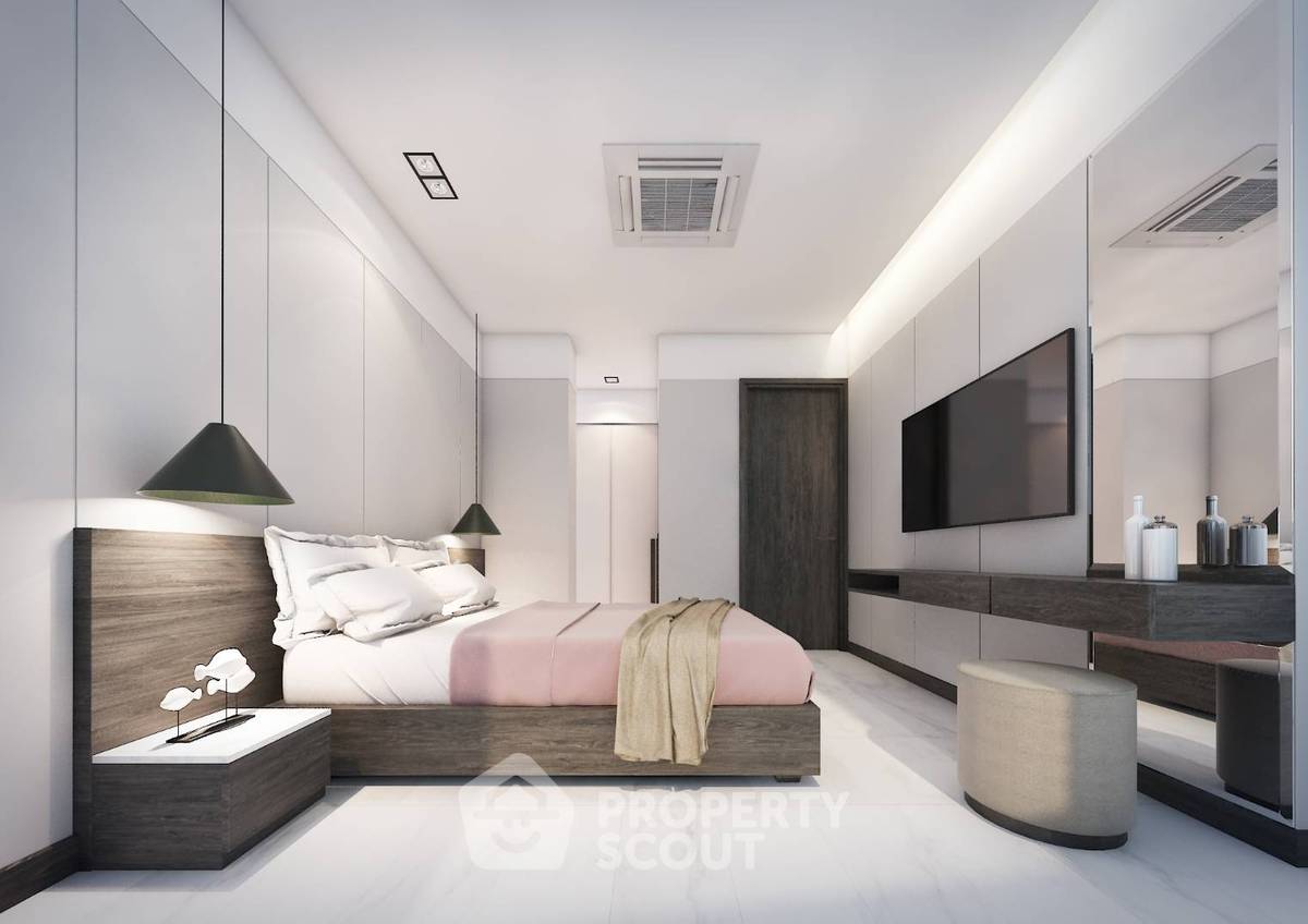 picture 4-BR Condo at Millennium Residence @ Sukhumvit Condominium near BTS Phrom Phong (ID 2091923) - 4/7