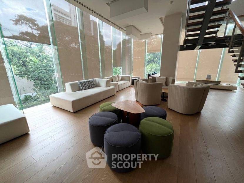 รูป คอนโด 1-ห้องนอน ที่ เดอะ รูม สุขุมวิท 21 ใกล้ MRT สุขุมวิท (ID 1455227) - รูปที่ 7/8