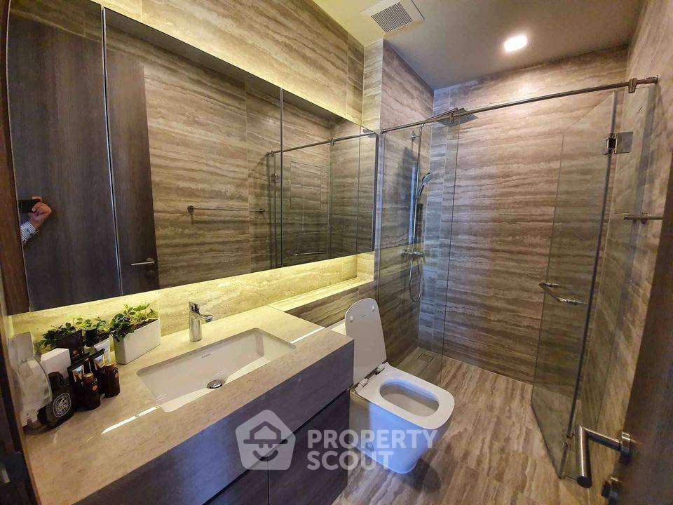 picture 2-BR Condo at Celes Asoke near MRT Sukhumvit (ID 419934) - 4/16