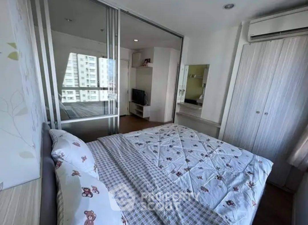 รูป คอนโด 1-ห้องนอน ที่ ลุมพินี วิลล์ นาเกลือ-วงศ์อมาตย์ ใกล้ ชายหาดนาเกลือ (ID 2080219) - รูปที่ 3/8