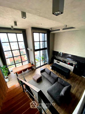 Condos for rent : 3-BR Condo at The Lofts Asoke near MRT Phetchaburi (ID 2160078)