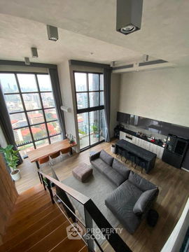 3-BR Condo at The Lofts Asoke near MRT Phetchaburi (ID 2160078)