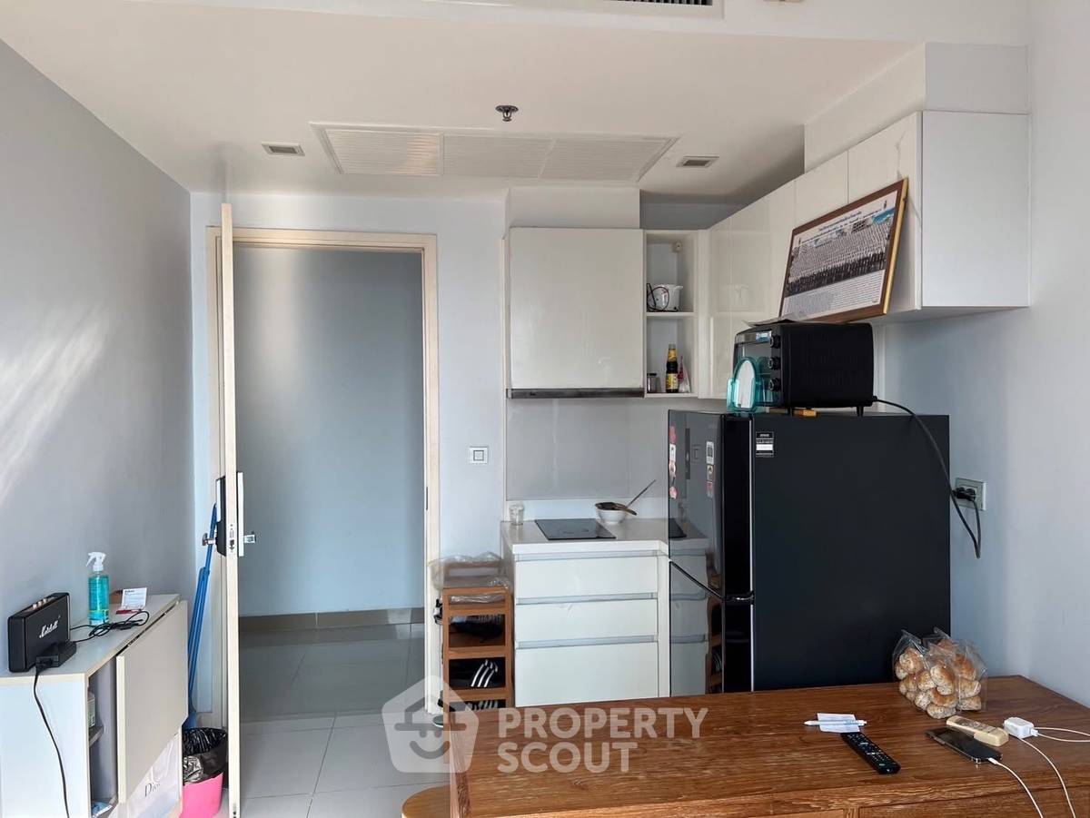 picture 1-BR Condo at Condolette Ize Ratchathewi near BTS Ratchathewi (ID 2046163) - 2/7