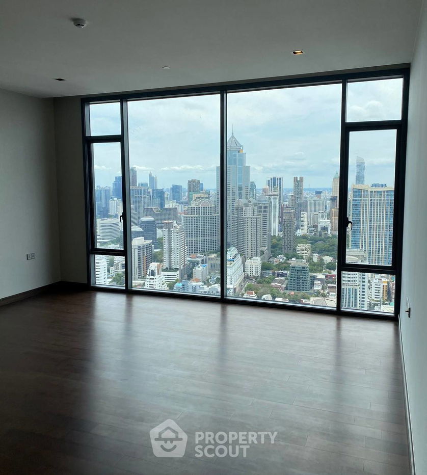 picture 4-BR Condo at Q1 Sukhumvit near BTS Nana (ID 868792) - 2/16