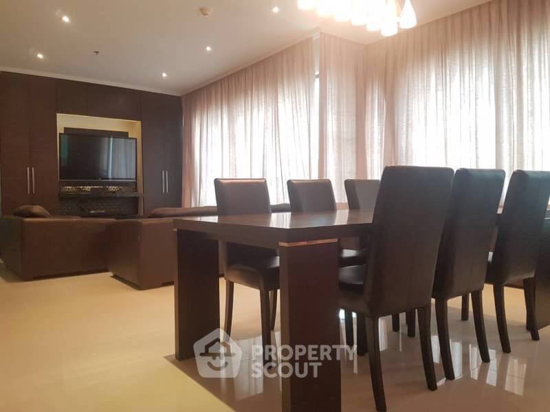 รูป คอนโด 3-ห้องนอน ที่ ดิ เอ็มโพริโอ เพลส ใกล้ BTS พร้อมพงษ์ (ID 513907) - รูปที่ 2/16