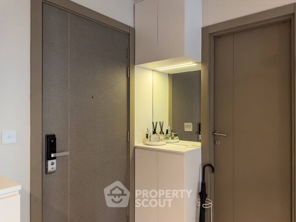 รูป คอนโด 1-ห้องนอน ที่ ไลฟ์ อโศก - พระราม 9 ใกล้ MRT พระราม 9 (ID 2041285) - รูปที่ 4/10