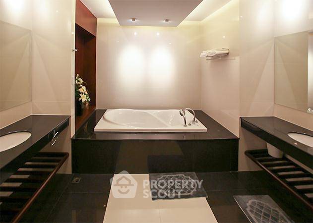รูป คอนโด 3-ห้องนอน ที่ ลา รอยัล ใกล้ เมืองพัทยา (ID 1556630) - รูปที่ 16/16
